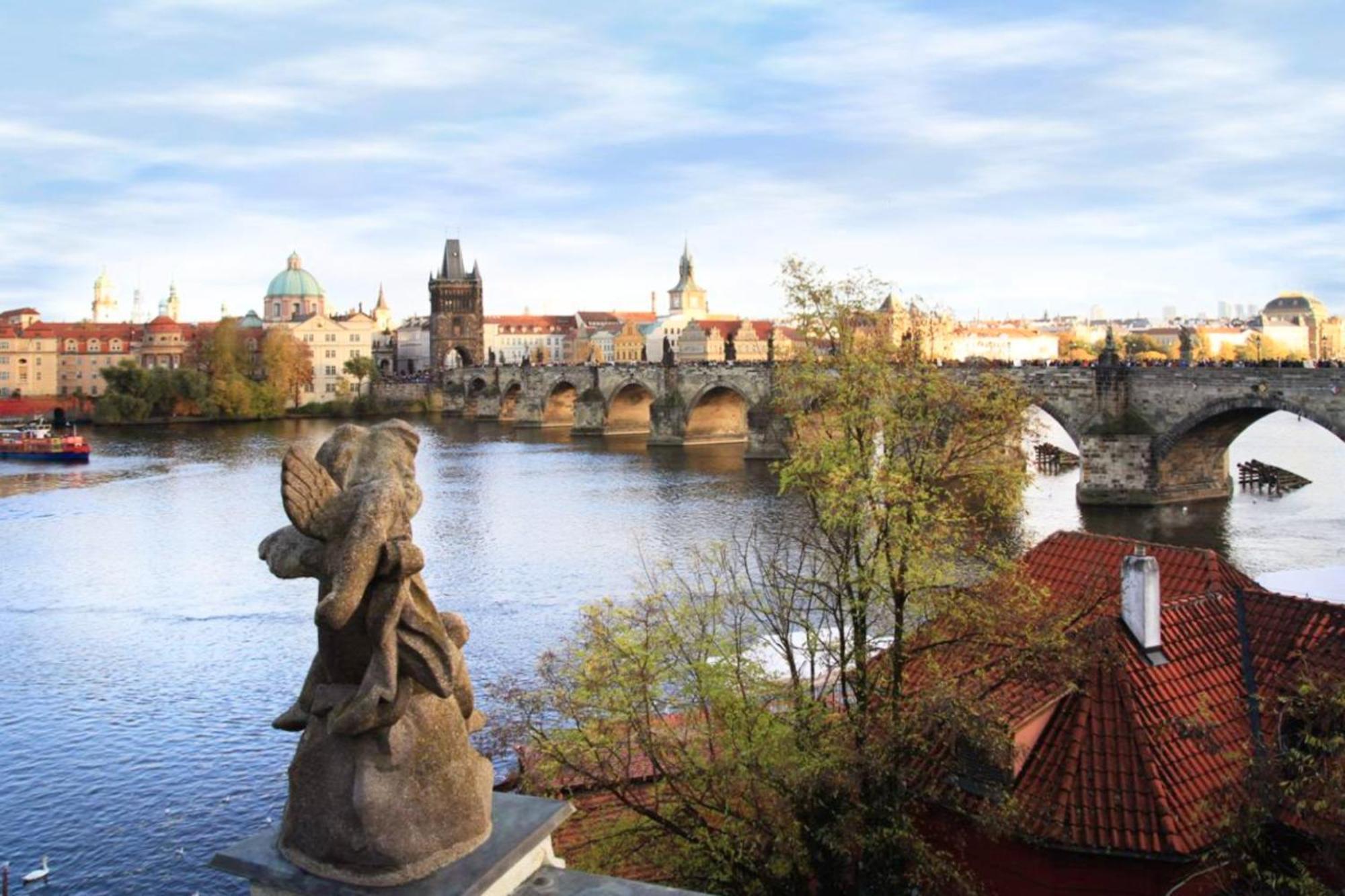 Residence Charles Bridge Prag Eksteriør billede